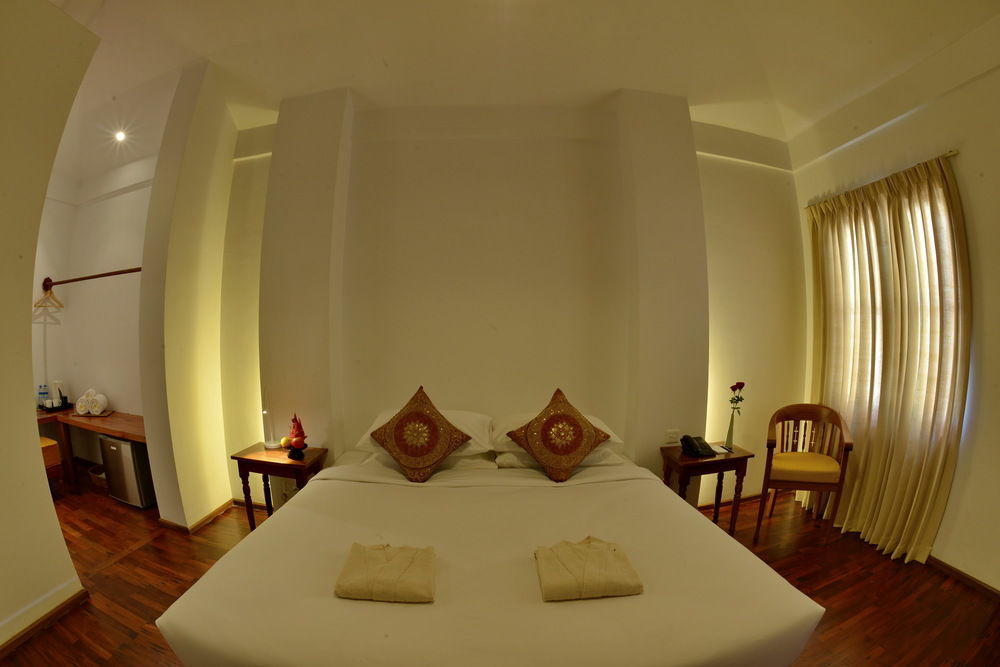 Oasis Hotel Nyaung-U Kültér fotó