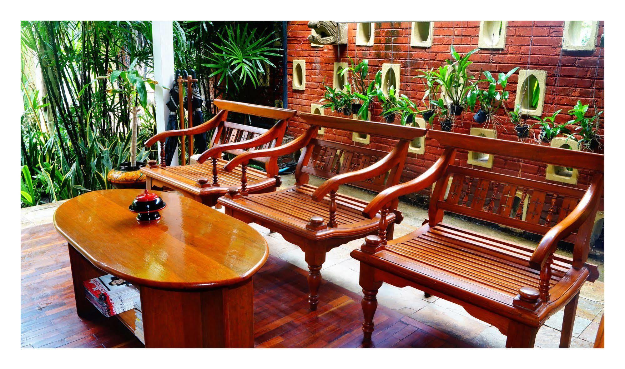 Oasis Hotel Nyaung-U Kültér fotó